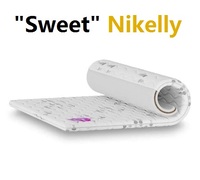 Ортопедический топпер Nikelly Sweets мгновенно сгладит любые неровности. Натуральная кокосовая койра разгружает спину, а дышащая пена дарит комфорт. Съемный чехол легко стирать, а сам матрас ➭ быстро сворачивать в рулон.
